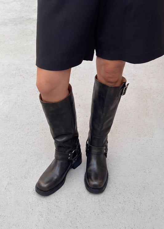 Tomi Vintage Effect Brown Leather Boots